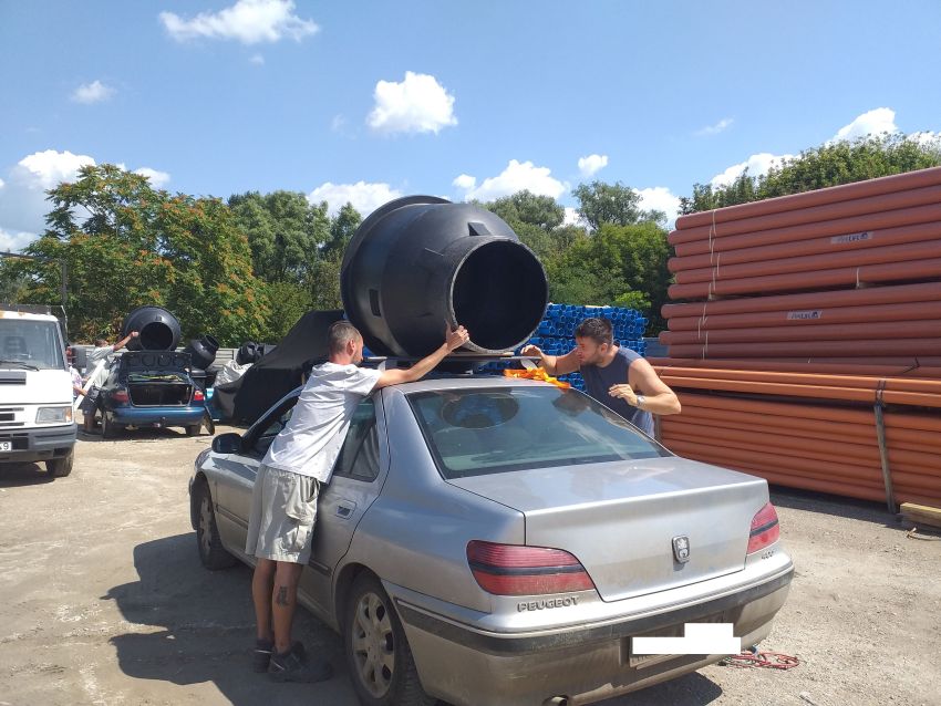 dn 1000 akna szallitas elszallitas tetocsomagtarton